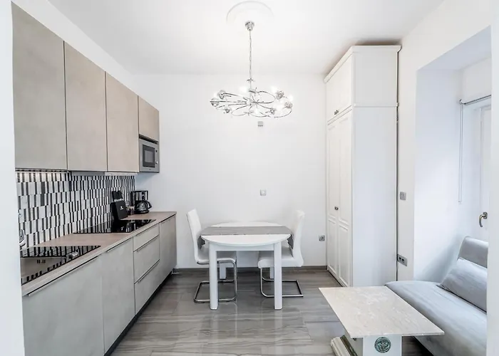 Kenti * Λιουμπλιάνα